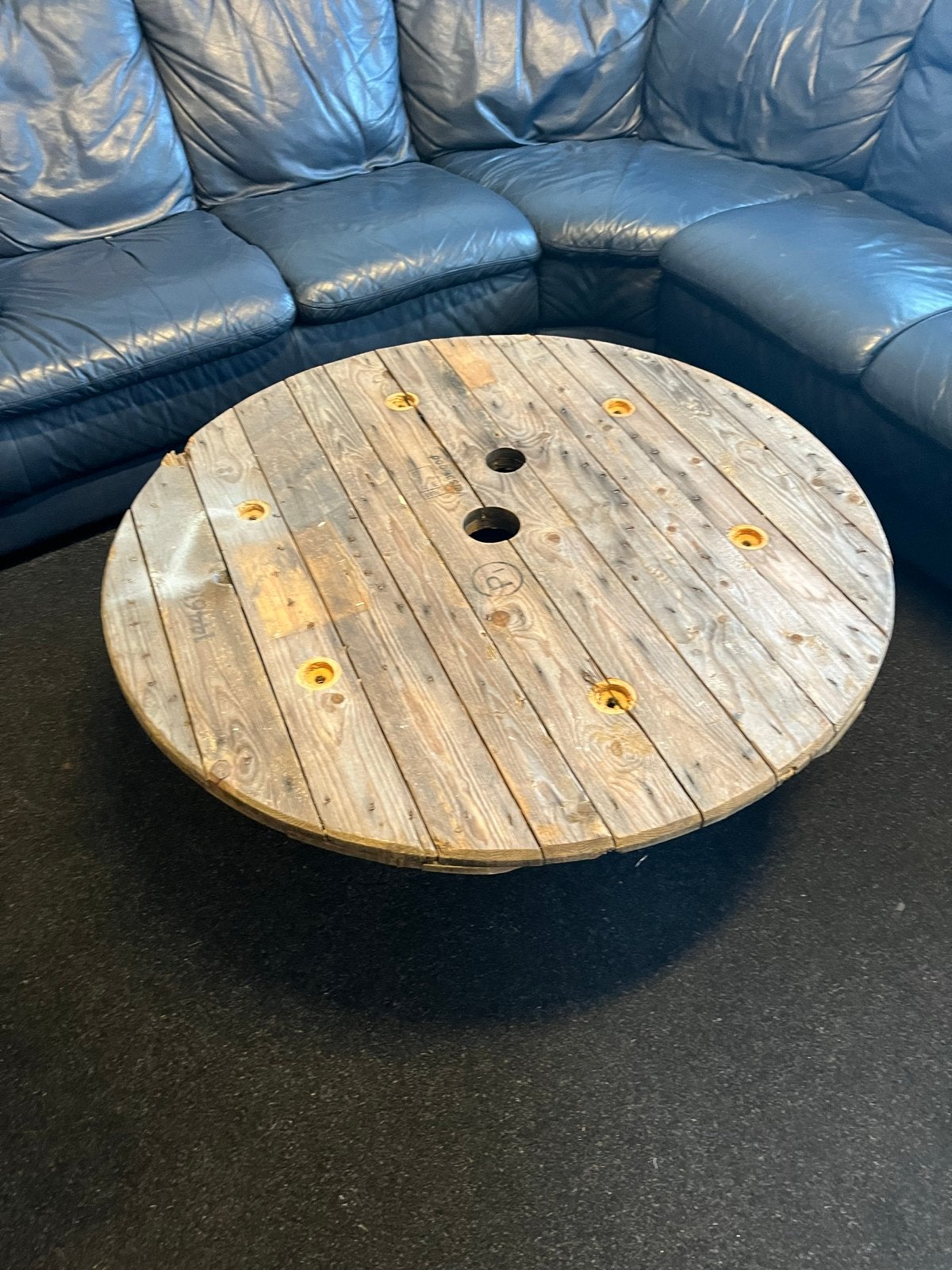 Unieke Harley-Davidson olievat salontafel, Gebruikt, Rond, 75 cm of meer, Hout