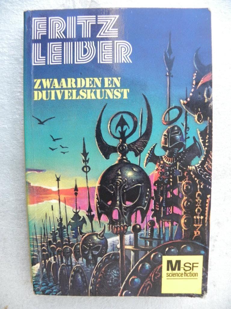 Zwaarden en duivelskunst, Fritz Leiber, Boeken, Ophalen of Verzenden, Gelezen