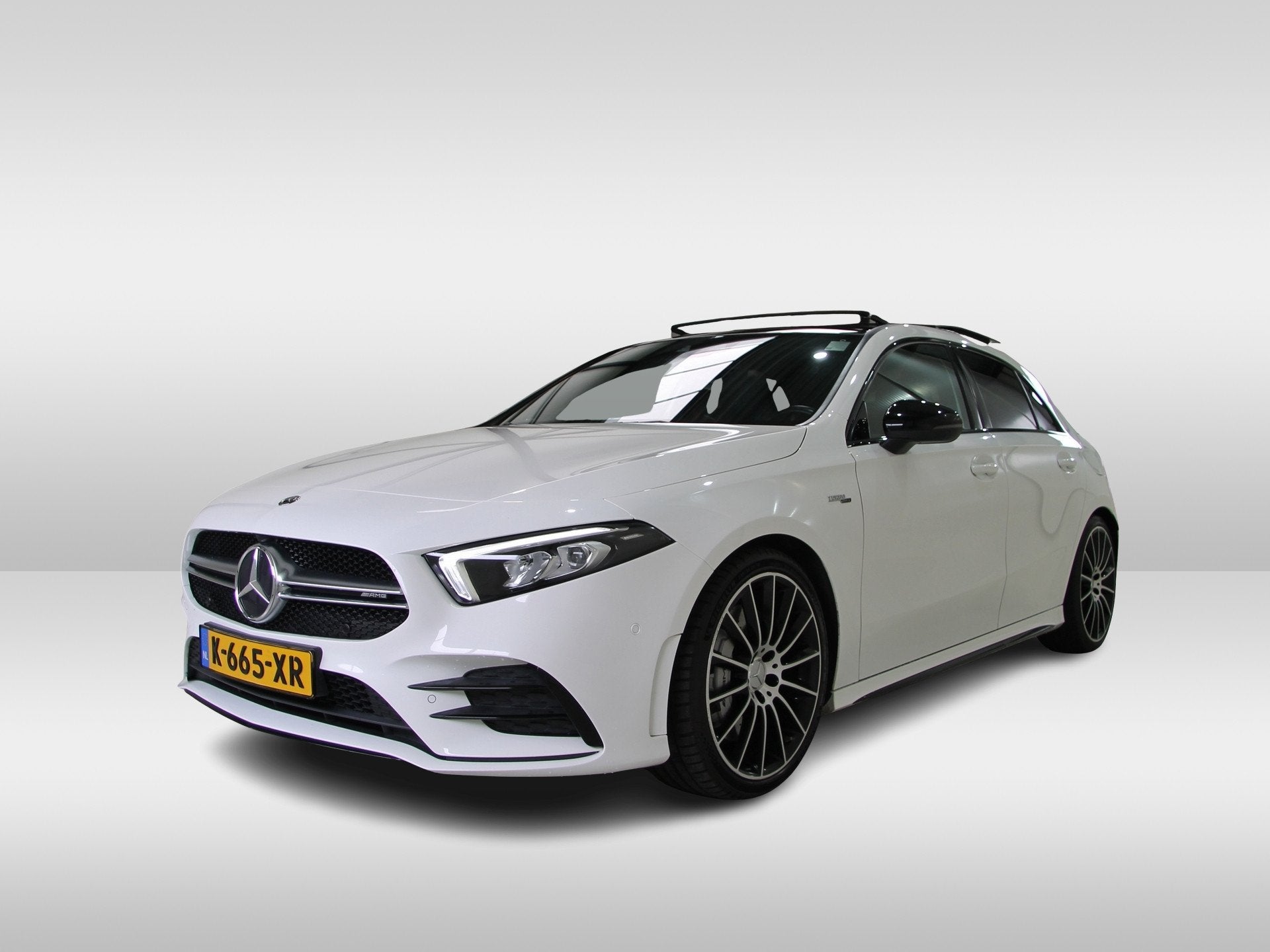 Mercedes-Benz A-Klasse A35 AMG 306pk 4MATIC | Pano | Burmest, Auto's, Mercedes-Benz, Automaat, Gebruikt, Euro 6, 4 cilinders