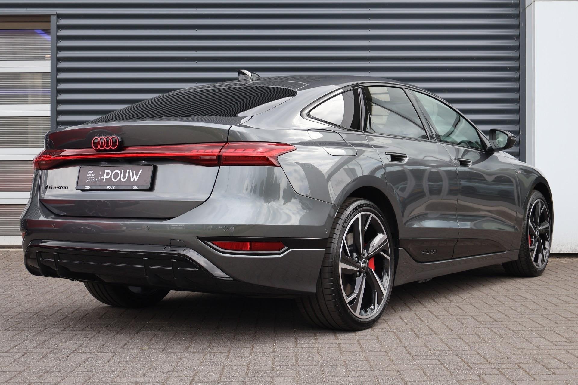 Audi A6 Sportback e-tron S edition 367pk 100 kWh | Winter Pa, Automaat, 12 maanden, Achterwielaandrijving, Leder