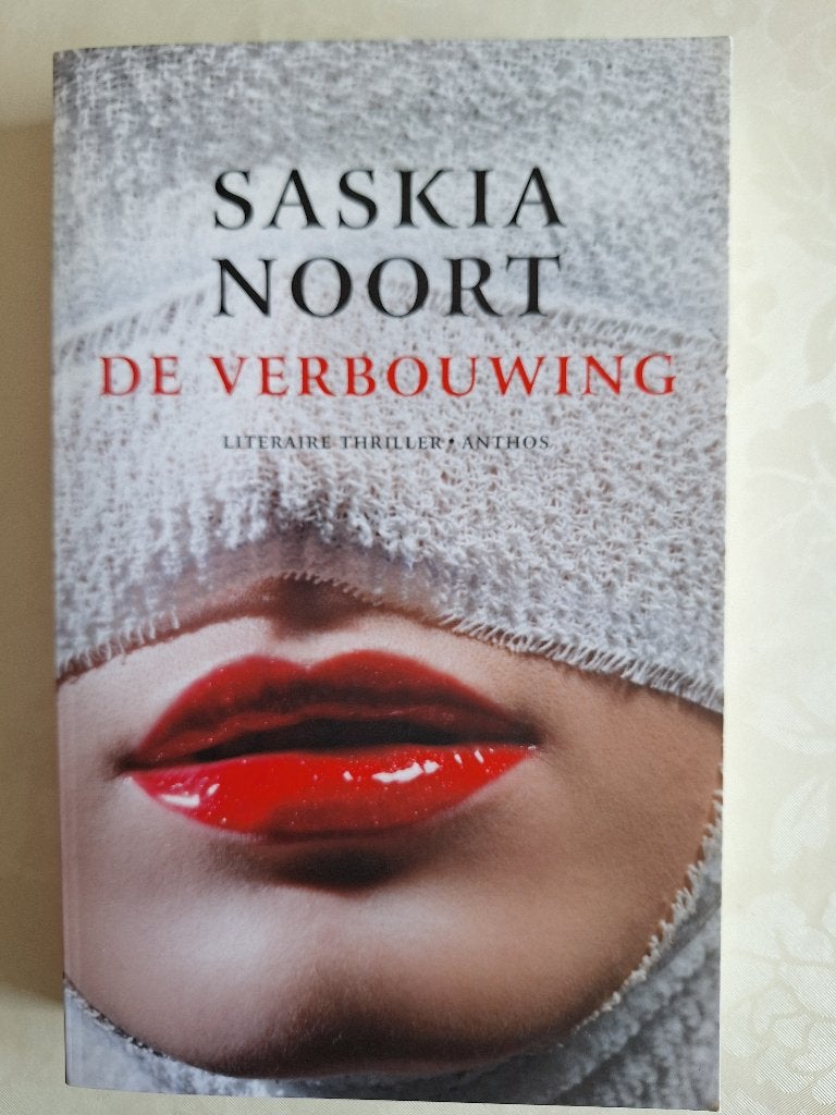 Saskia Noort De Verbouwing, Boeken, Gelezen, Saskia Noort, Ophalen of Verzenden, Nederland