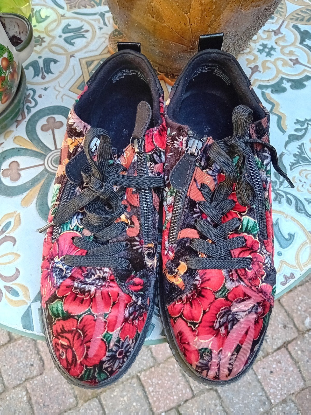 Jana schoenen met kerstroos print - Maat 40 = 6.5 maat, Ophalen of Verzenden, Gebruikt