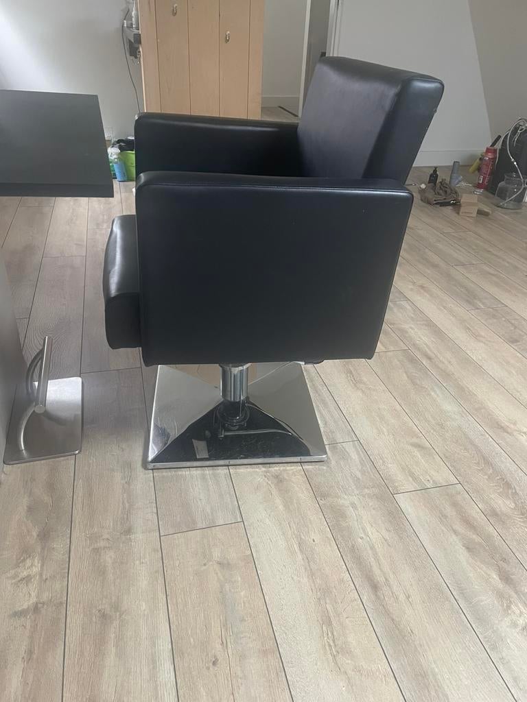 Kapperstoelen, Ophalen, Overige materialen, Gebruikt, Twee
