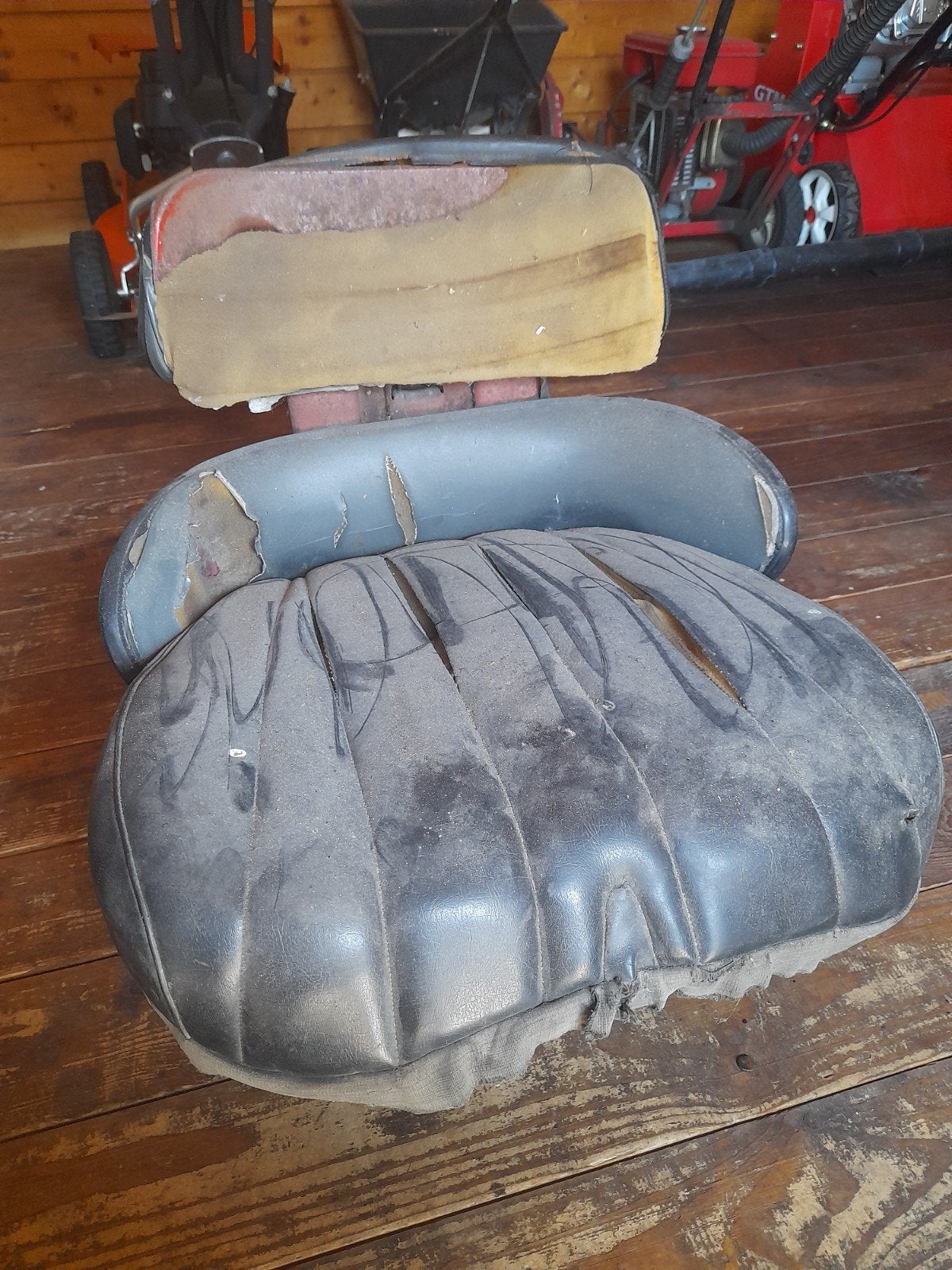 Stoel Massey Ferguson 100 Serie, Ophalen of Verzenden