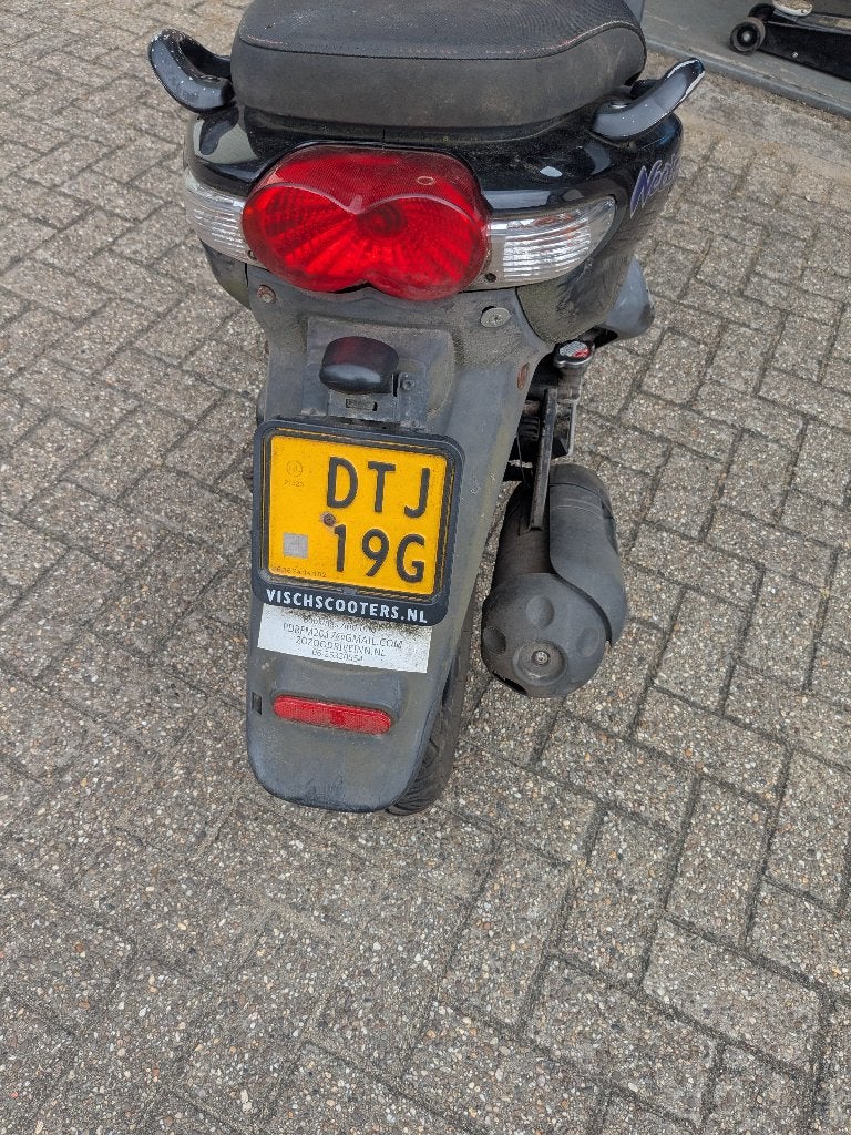 Yamaha neos, Ophalen, Gebruikt, Maximaal 45 km/u, Benzine