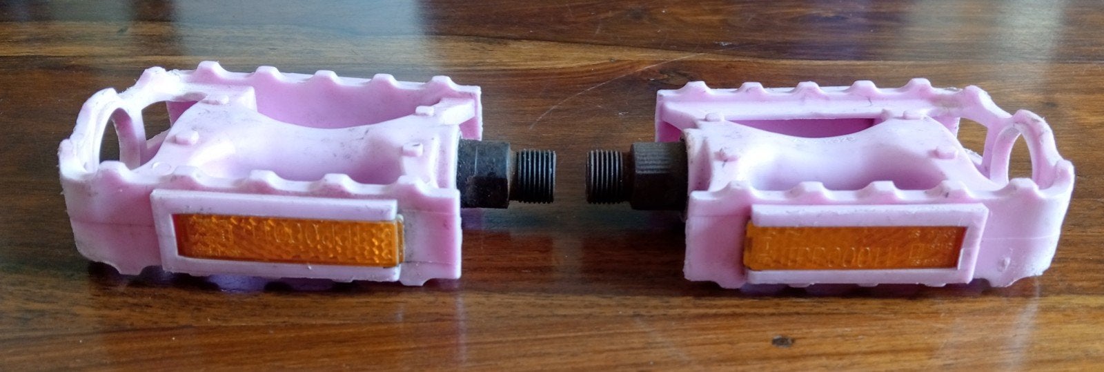 Leuke roze pedalen voor kinderfiets., Ophalen of Verzenden, Kinderfiets