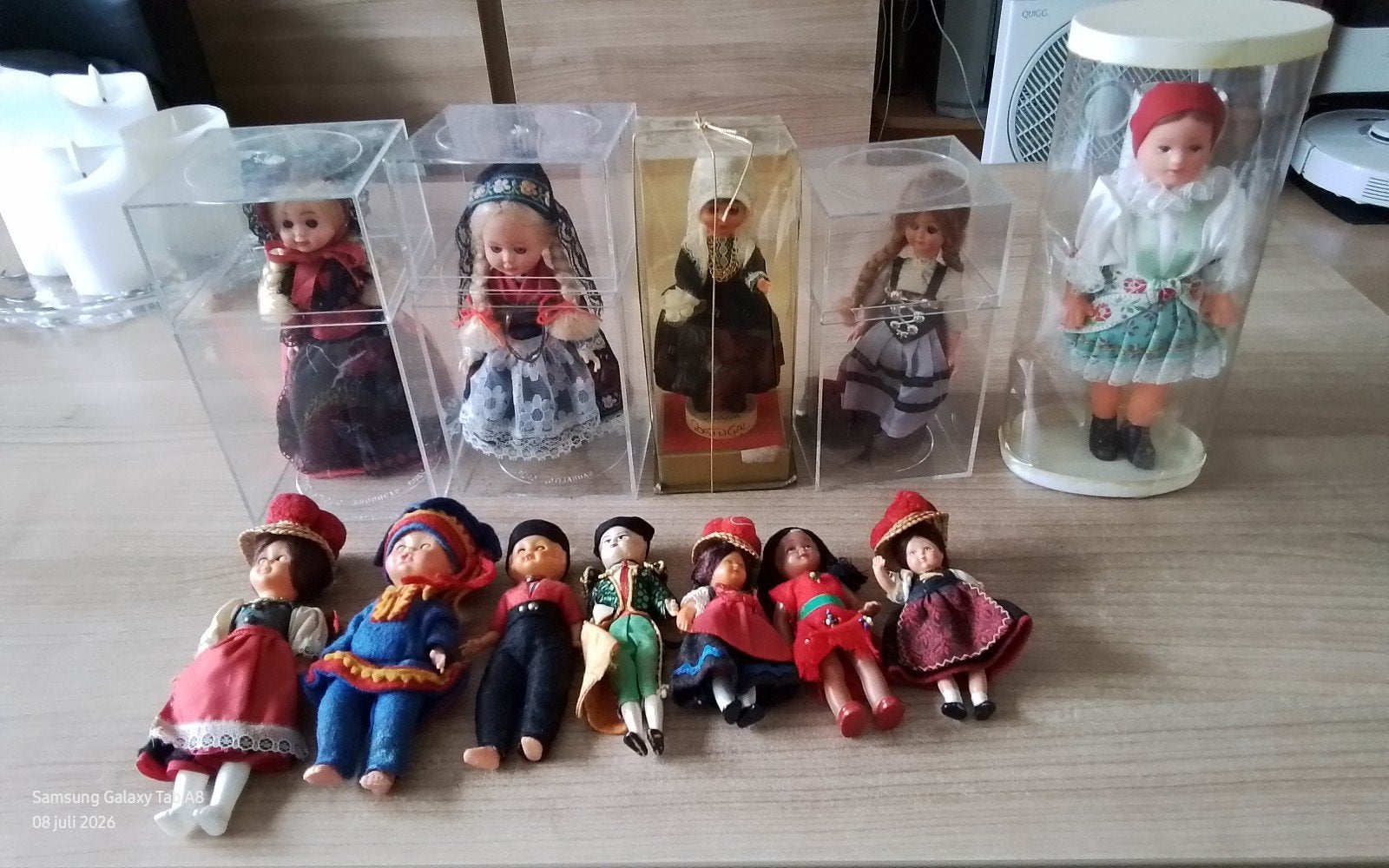 5Klederdracht Popjes in Doosje,en 7 Losse kleintjes, Ophalen of Verzenden, Gebruikt, Pop