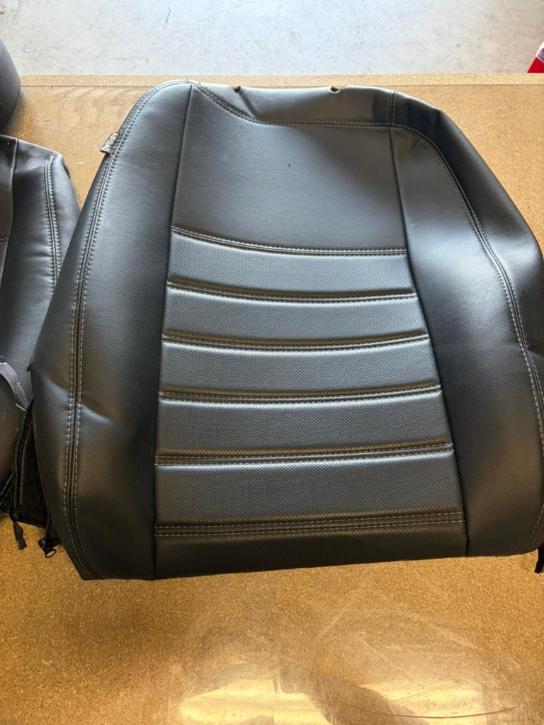 Vw Transporter T5 T6 Stoelhoes Overtrek Hoes Stoel Comf Leer, Ophalen, Zo goed als nieuw