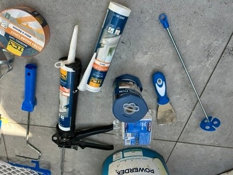Verf & Klus Set – Diverse Materialen, Doe-het-zelf en Verbouw, Verf, Beits en Lak, Ophalen of Verzenden, Wit