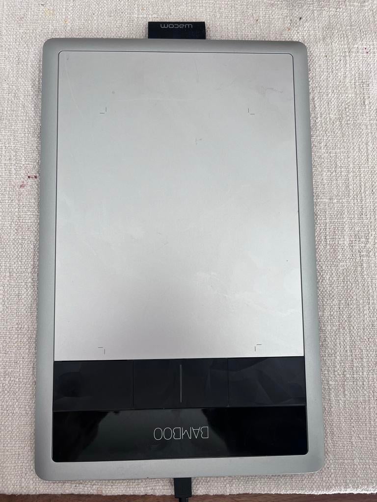 Wacom Bamboo CTH-470 tekentablet, Computers en Software, Ophalen, Multi-touch, Gebruikt, Bedraad