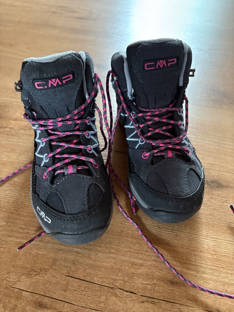 Wandelschoenen/bergschoenen CMP maat 30, Ophalen, Zo goed als nieuw, Schoenen