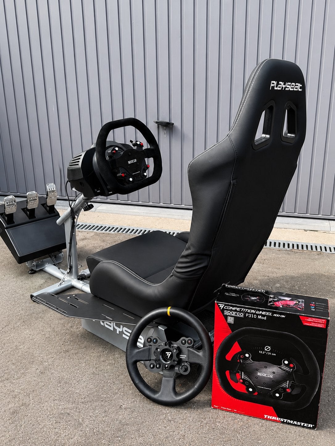 Playseat Alcantara + Thrustmaster T300 + T-LCM, Ophalen, Online, 1 speler, Zo goed als nieuw