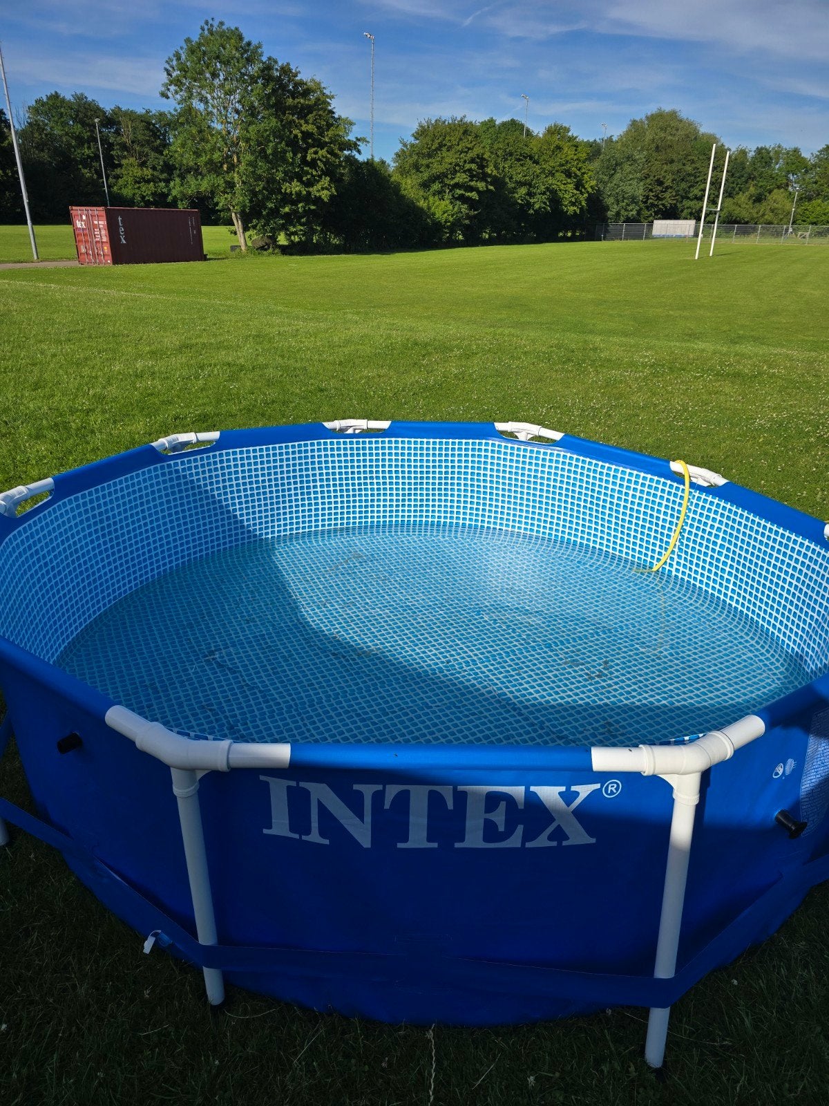Intex zwembad - Perfect voor zomerplezier!, Gebruikt, Rond, Ophalen of Verzenden, Opzetzwembad