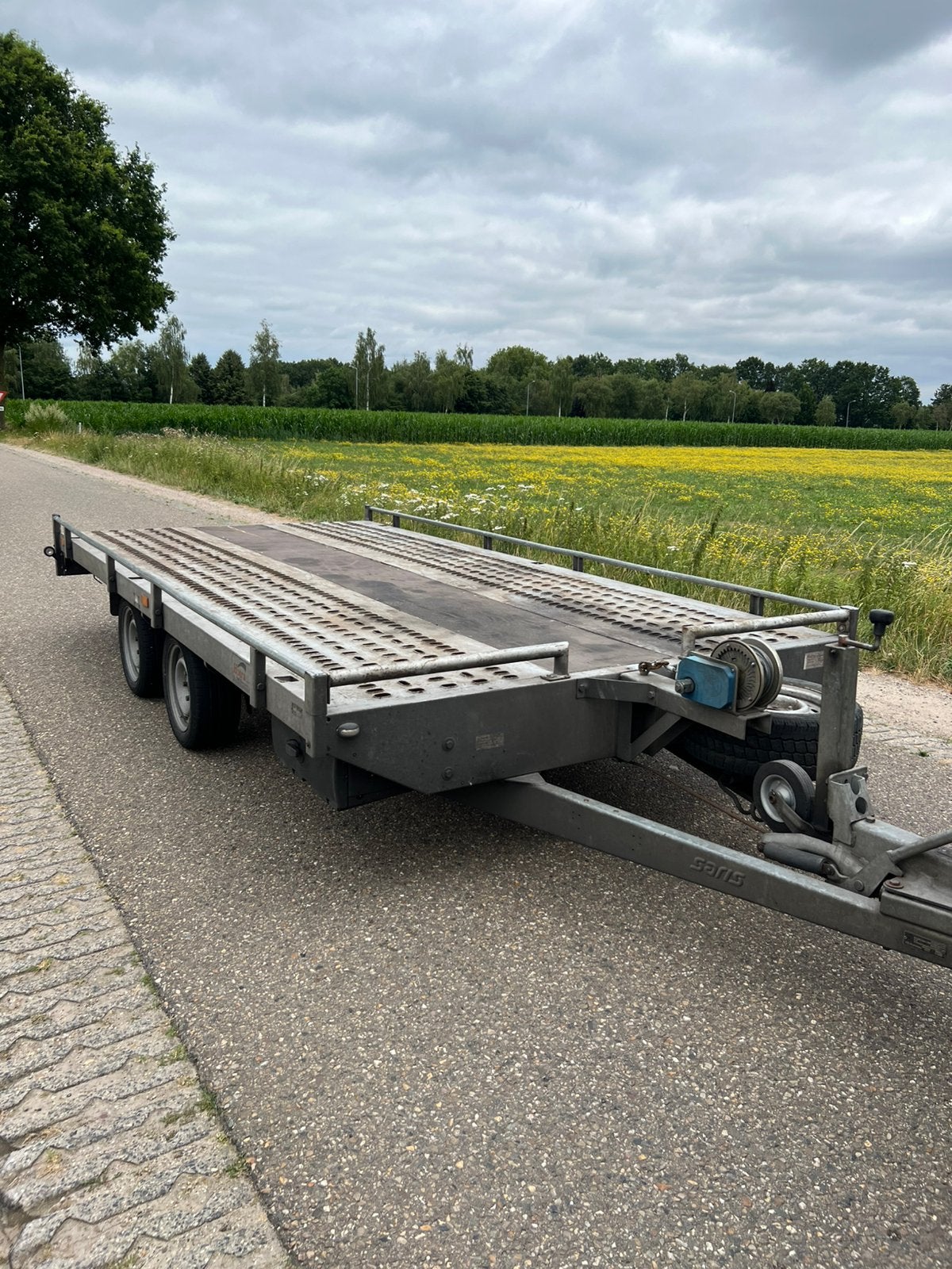 Autoambulance saris, Ophalen of Verzenden, Zo goed als nieuw