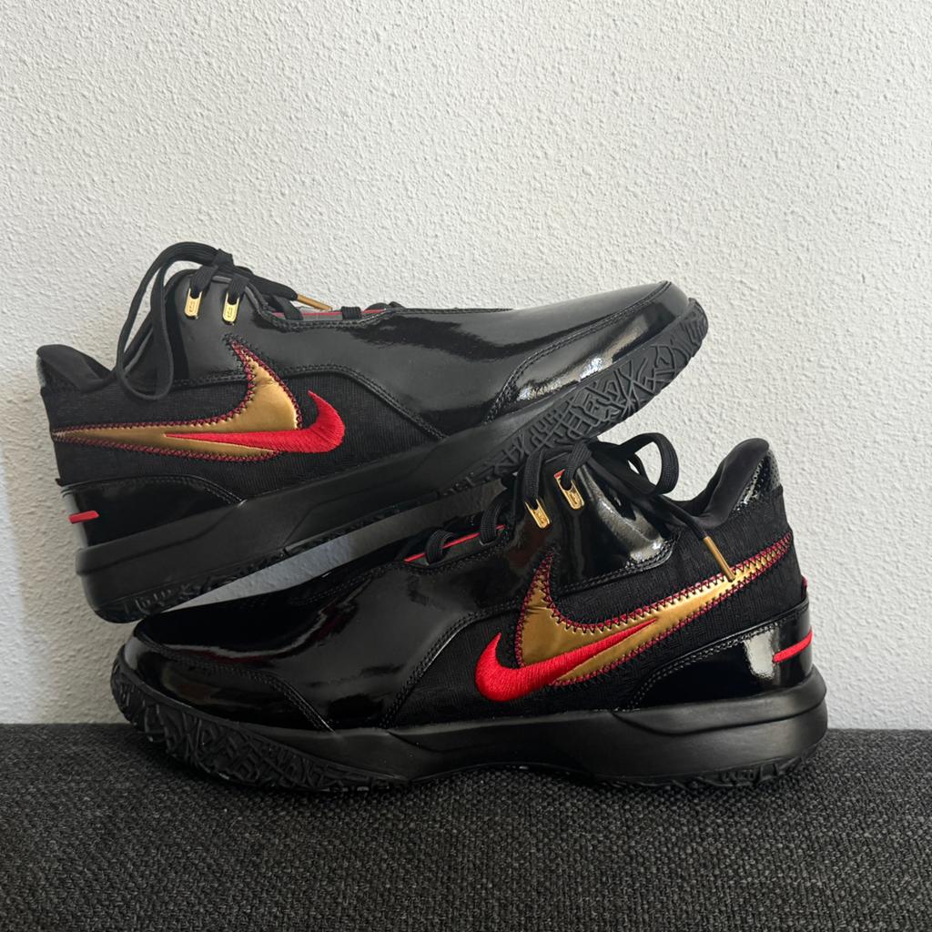 NIEUW Nike LeBron NXXT schoenen maat 47.5 basketbal heren 47, Ophalen of Verzenden, Zo goed als nieuw