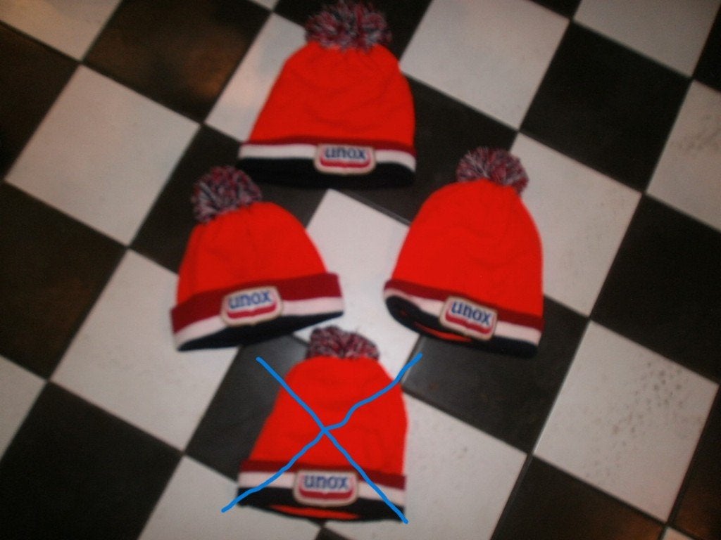 nog 3x unox muts 2x unox efteling muts 3x sjaal handschoenen, Ophalen of Verzenden, Nieuw, One size fits all, Unox