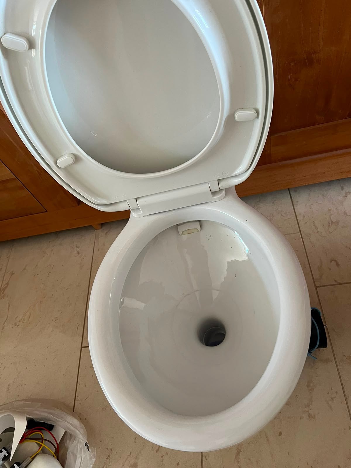 Johnson aquaT toilet Silent versnijder grote pot 12V, Watersport en Boten, Ophalen, Zo goed als nieuw, Kombuis en Sanitair