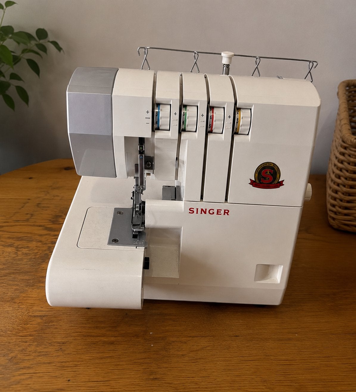 Singer lockmachine, Ophalen, Gebruikt, Lockmachine, Singer