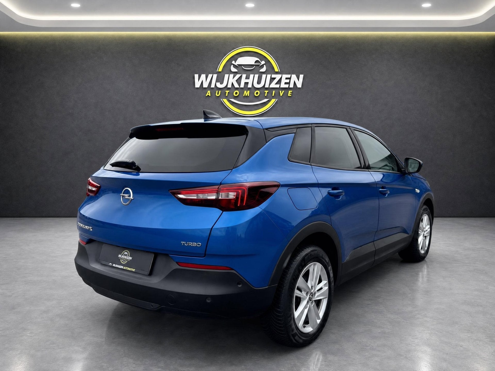 Opel Grandland X 1.2 Turbo Ultimate met Panorama dak ! Camer, Voorwielaandrijving, Dealer onderhouden, Stof, Gebruikt