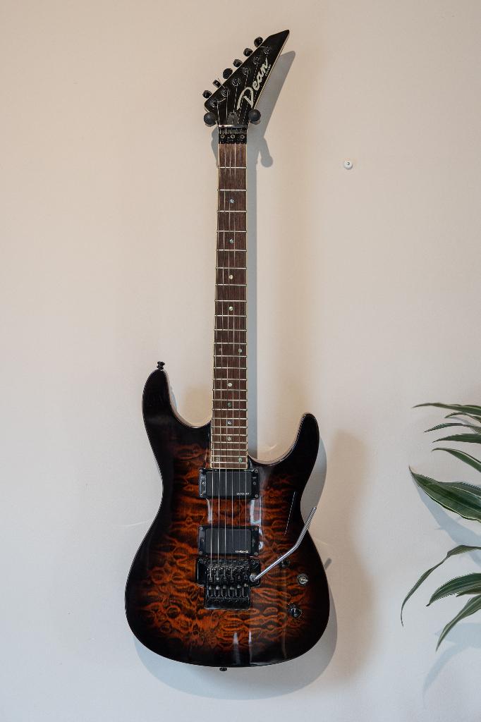 Dean Custom 450, Muziek en Instrumenten, Snaarinstrumenten | Gitaren | Elektrisch, Gebruikt, Solid body, Overige merken, Ophalen of Verzenden