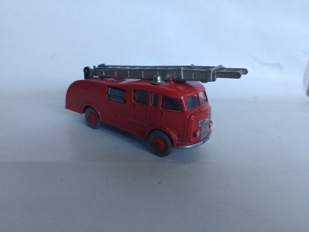 Dinky Super Toys Fire Engine, nr 955. Brandweer auto, Ophalen of Verzenden, Zo goed als nieuw, Auto, Dinky Toys
