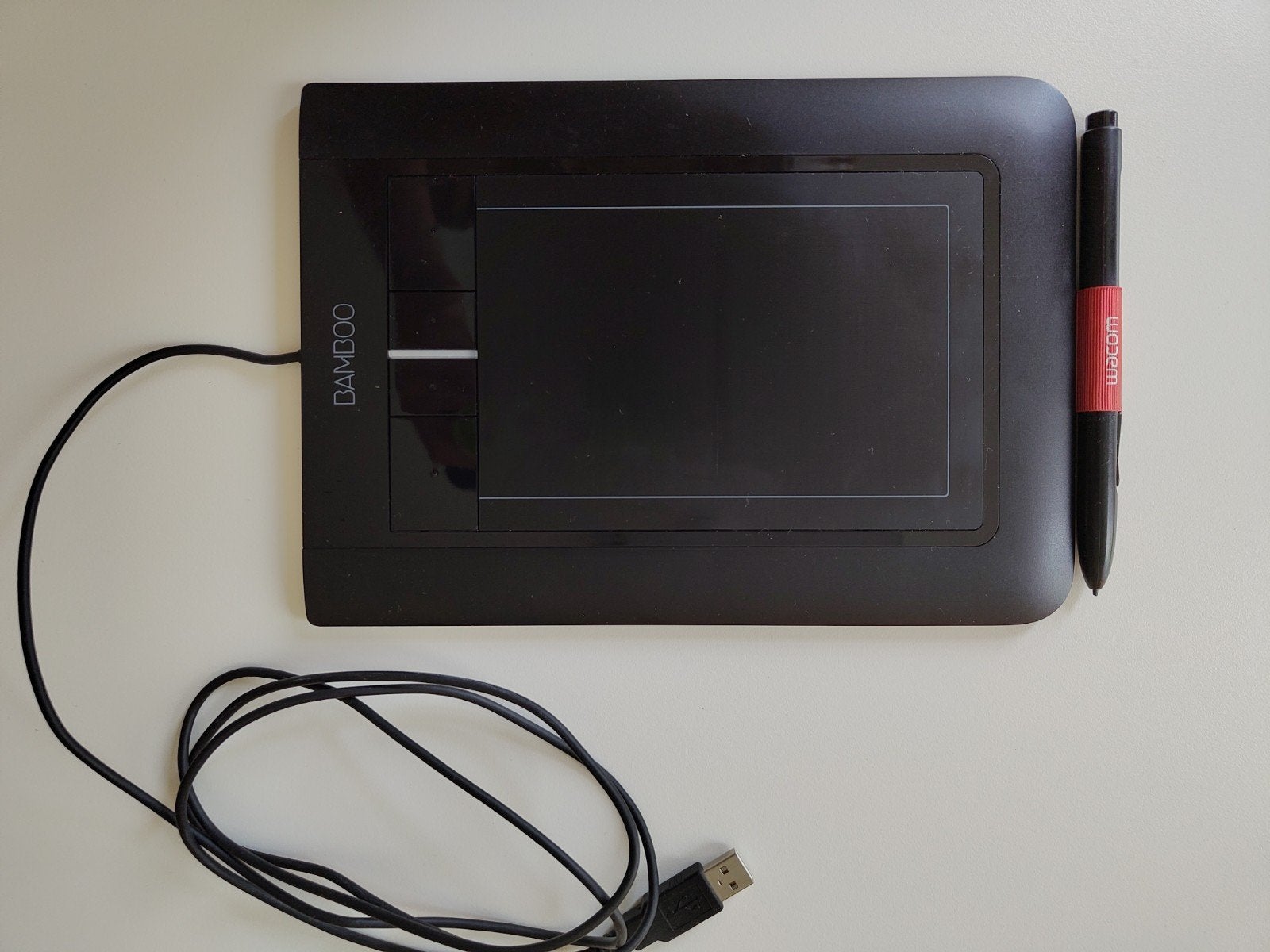 Wacom Bamboo Pen Tablet CTH-460 - Tekentablet, Computers en Software, Tekentablets, Ophalen of Verzenden, Gebruikt, Bedraad, Wacom Bamboo