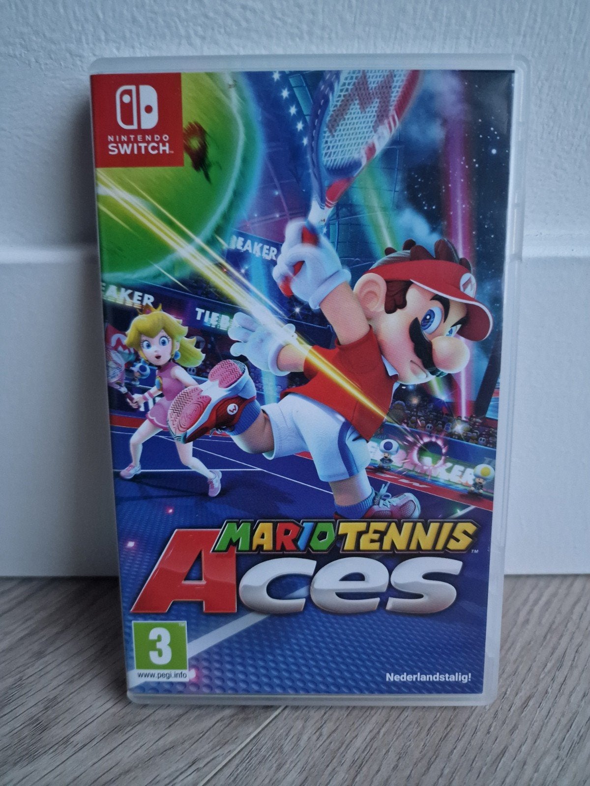 Mario Tennis Aces Switch, Spelcomputers en Games, Games | Nintendo Switch, Ophalen of Verzenden, Zo goed als nieuw, Sport, 3 spelers of meer