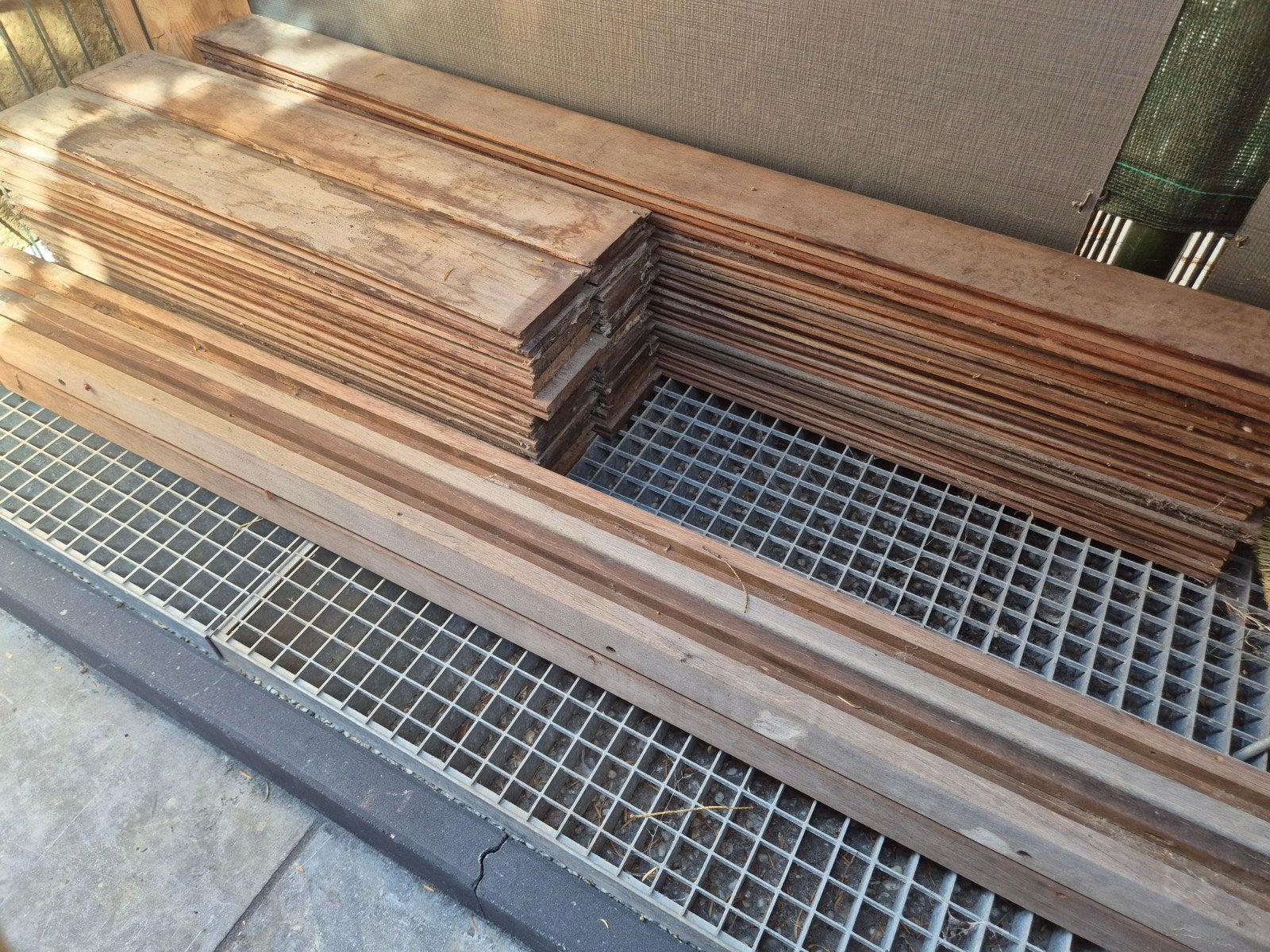 Hardhouten rabatdelen en palen, Doe-het-zelf en Verbouw, Hout en Planken, Ophalen, 50 mm of meer, Balk, Minder dan 200 cm
