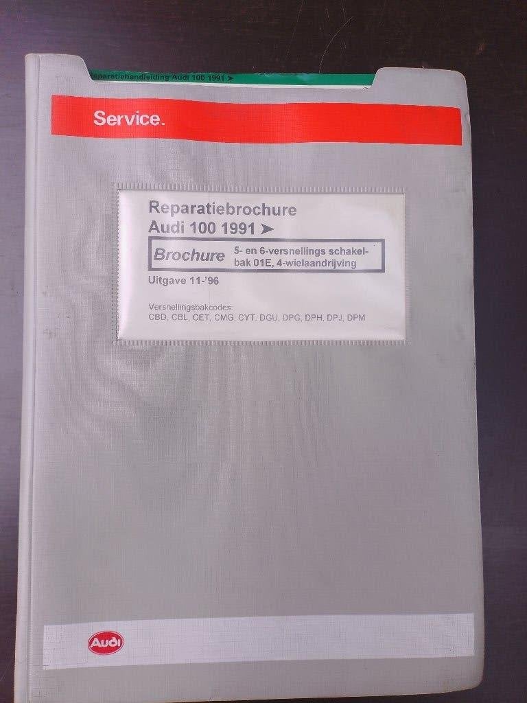 Audi S4 S6 S6 plus C4 dealer werkplaatsboek versnellingsbak, Ophalen of Verzenden, Gelezen, Audi