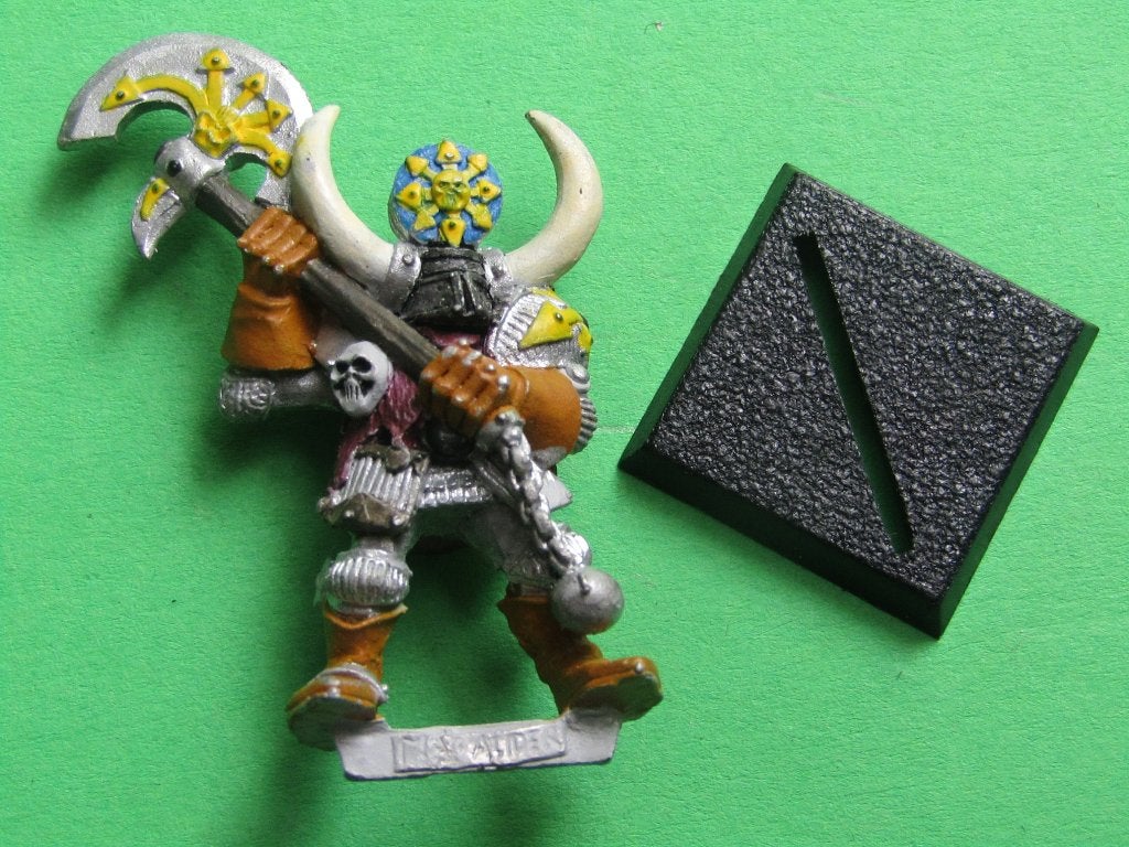 Chaos Warriors Command Group Champion, Met verf, Verzenden, Figuurtje(s), Warhammer