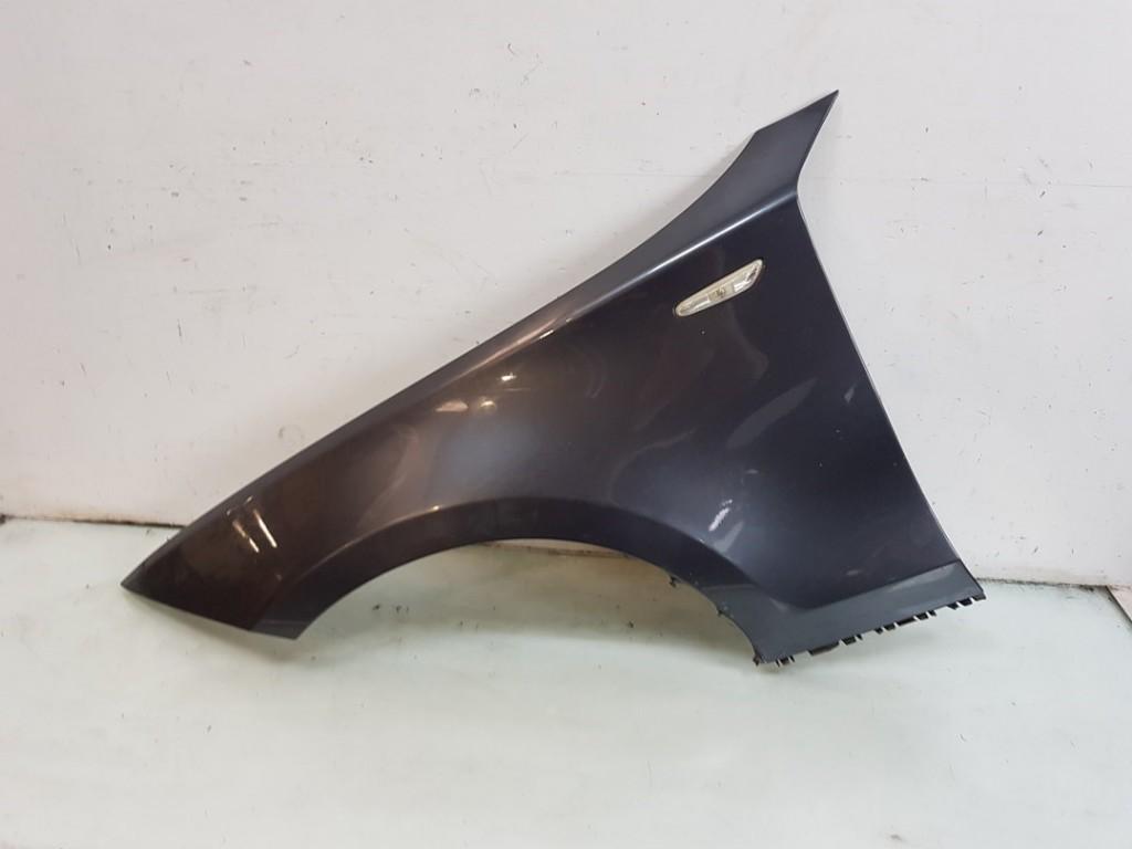 Spatbord Links Voor BMW 1 serie (E87/87N) 2006 41357133227, Gebruikt, Petuelring 130, München 80809, , Duitsland, BMW, Bayerische Motoren Werke AG