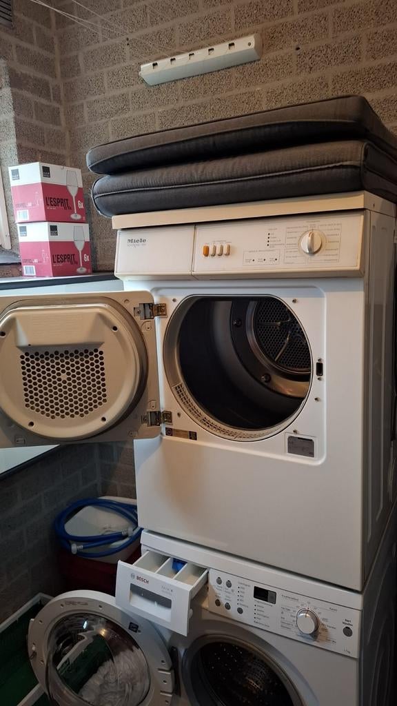 Miele Novotronic T454 luchtafvoer droger!, Gebruikt, Luchtafvoer, 4 tot 6 kg, Ophalen of Verzenden
