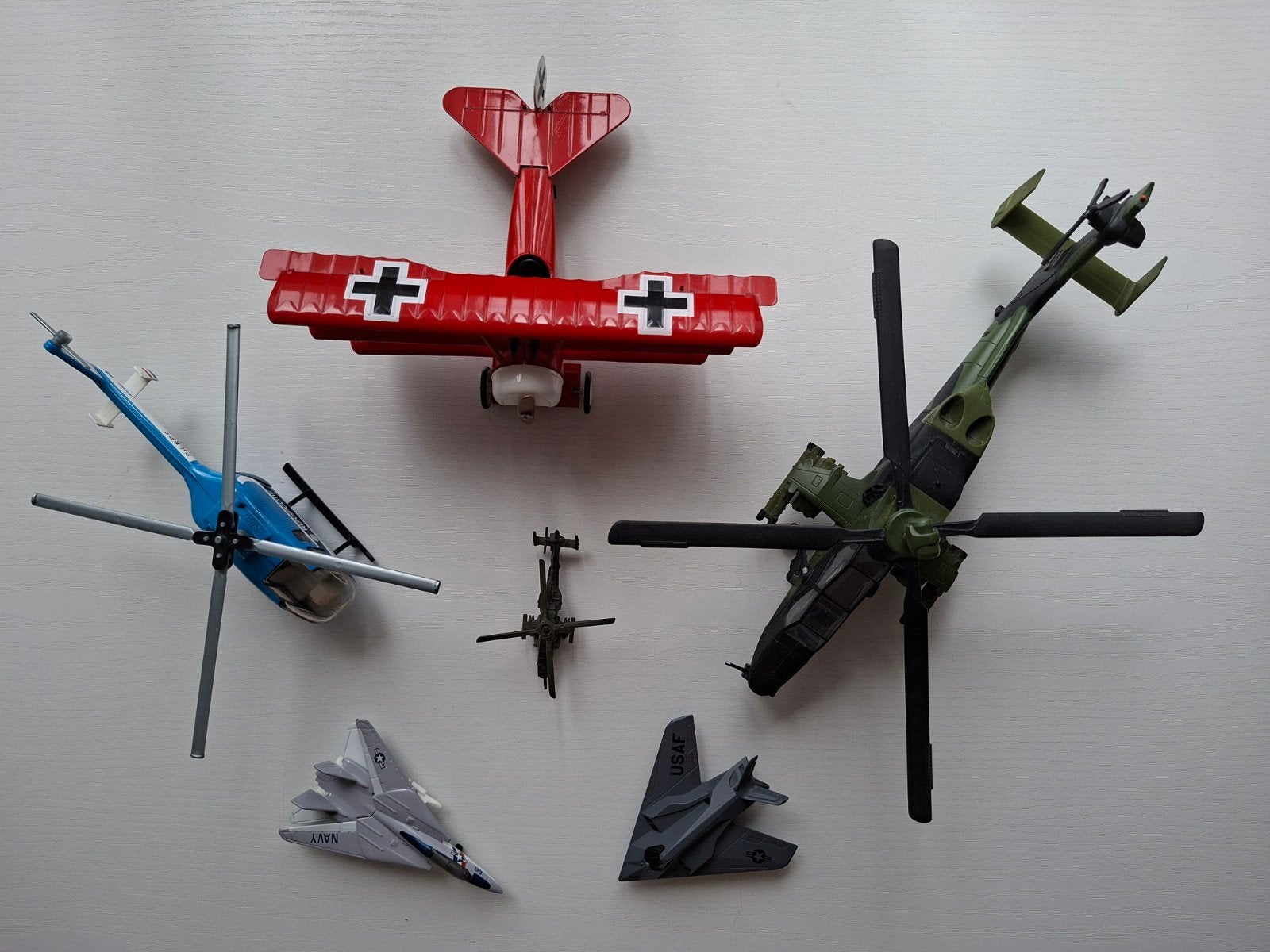 Verzameling modelvliegtuigen en helikopters, Ophalen of Verzenden, Zo goed als nieuw