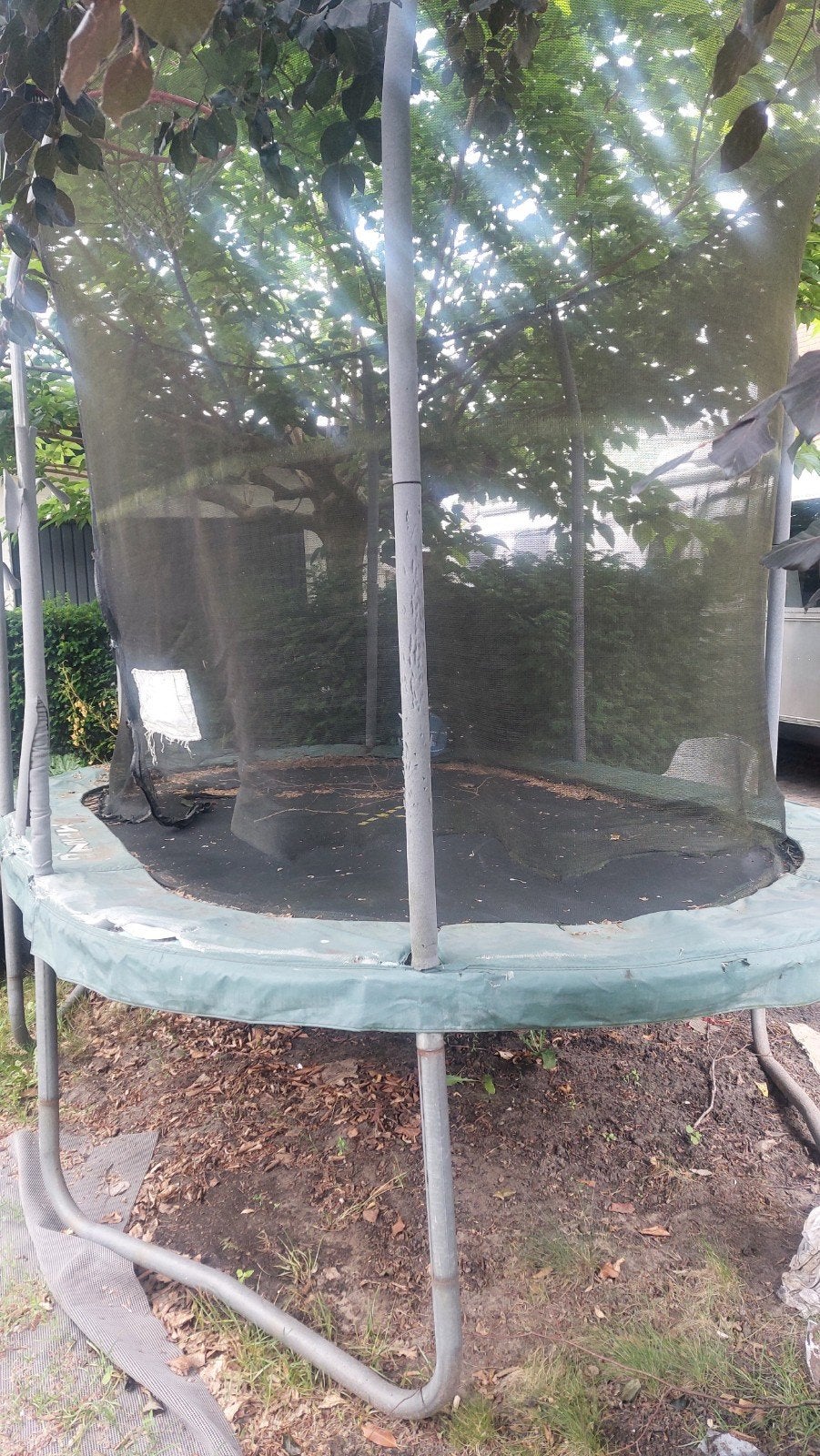 Ovale trampoline 3,5 x 2,3m met nieuw springlaken en extra's, Ophalen, Gebruikt