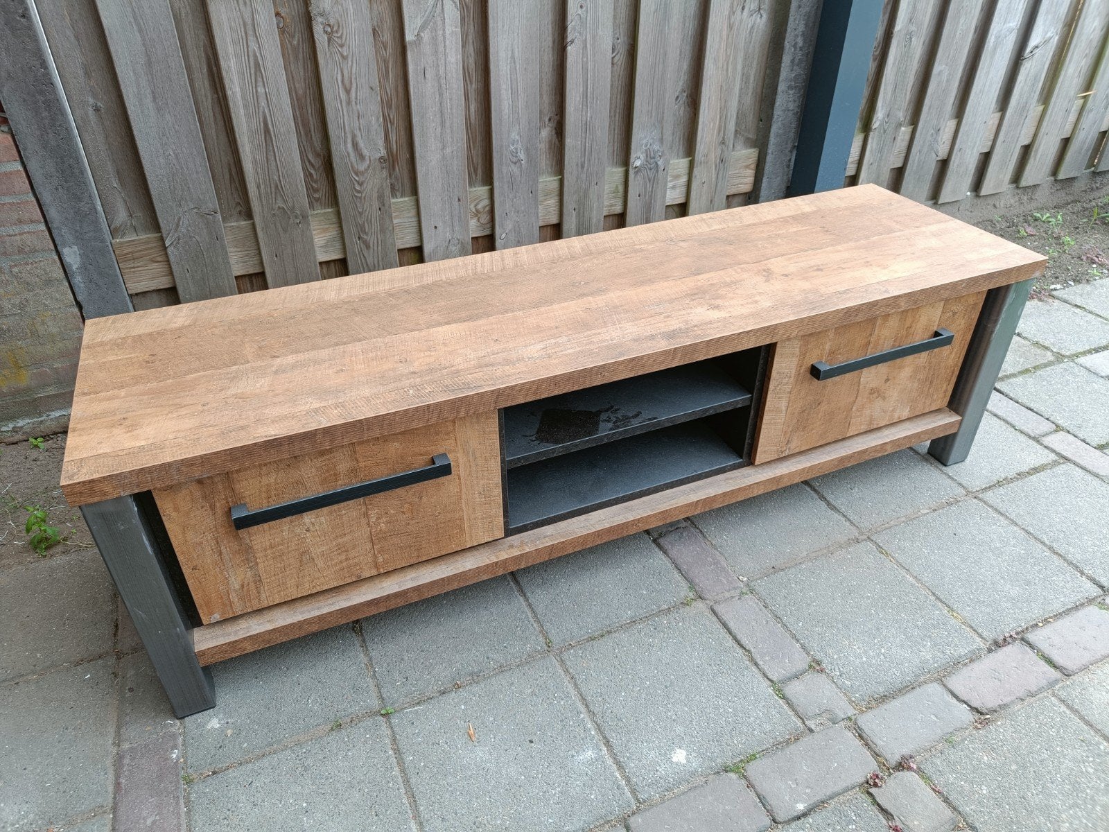 Deglijk en robuust TV-meubel van hout en metaal - 170x48x50, Gebruikt, 150 tot 200 cm, Minder dan 100 cm, Industrieel