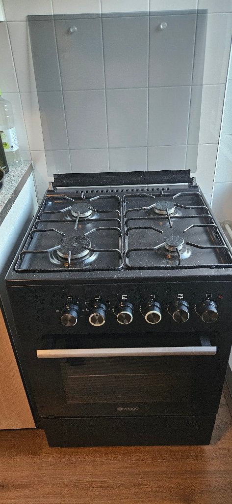 Wiggo gasfornuis 60x60 zwart | 2021 | goede staat, Witgoed en Apparatuur, Fornuizen, Ophalen, Gebruikt, 60 cm of meer, 4 kookzones