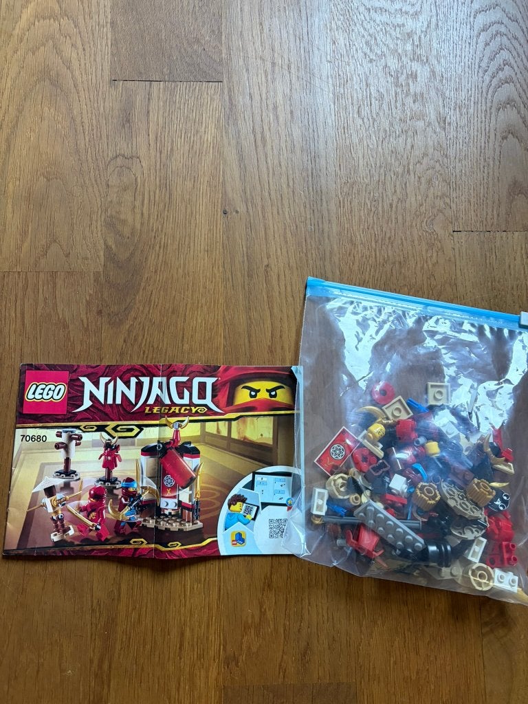 Lego 70680, Lego, Compleet, Ophalen of Verzenden, Zo goed als nieuw