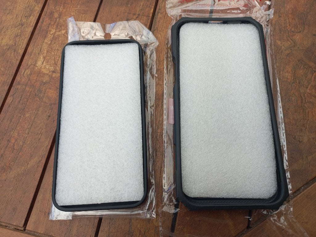 iphone hoesjes  13 pro  en  17 pro max, Telecommunicatie, Ophalen of Verzenden, Nieuw, IPhone 13 Pro, Frontje of Cover