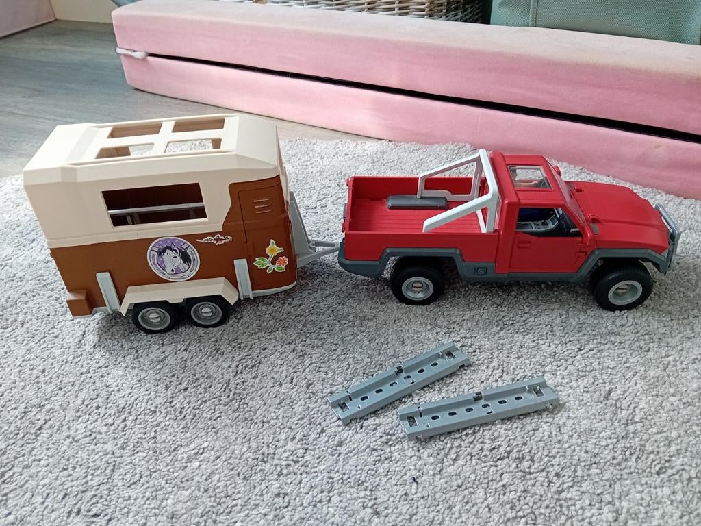 Schleich pick-up truck met paardentrailer, Ophalen of Verzenden, Gebruikt
