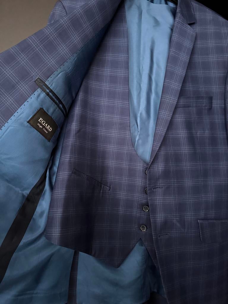 Altinyildiz 3-delig kostuum - Colbert, pantalon, gilet, Ophalen of Verzenden, Zo goed als nieuw, Maat 48/50 (M), Blauw