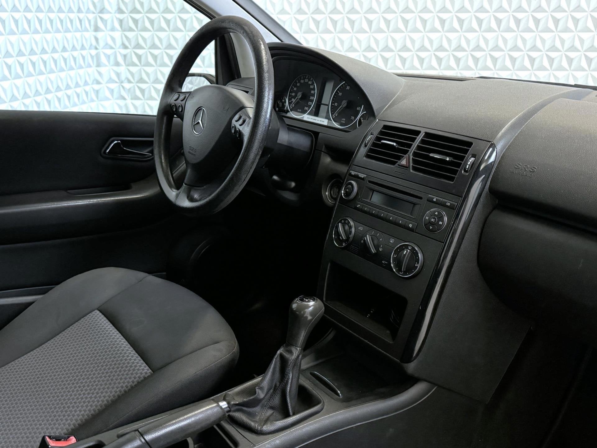 Mercedes-Benz A-klasse 170 Classic Airco Trekhaak 16" LMV (2, Auto's, Gebruikt, 4 cilinders, 400 kg, 116 pk