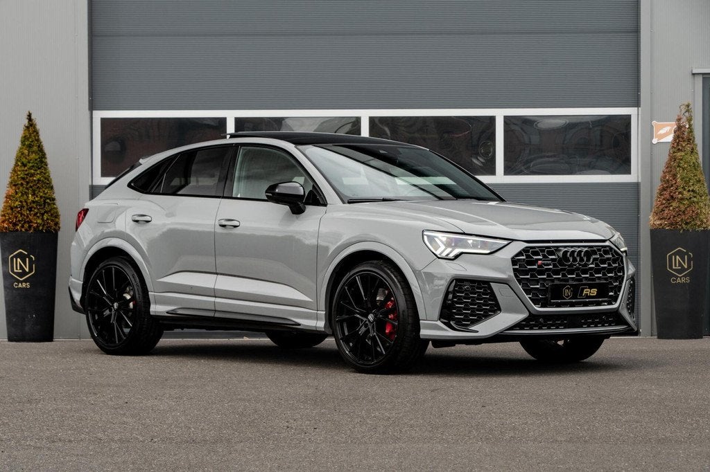 AUDI RS Q3 SPORTBACK 2.5 TFSI QUATTRO|MATRIX LED|Milltek, Automaat, Gebruikt, 1675 kg, Met garantie (alle)