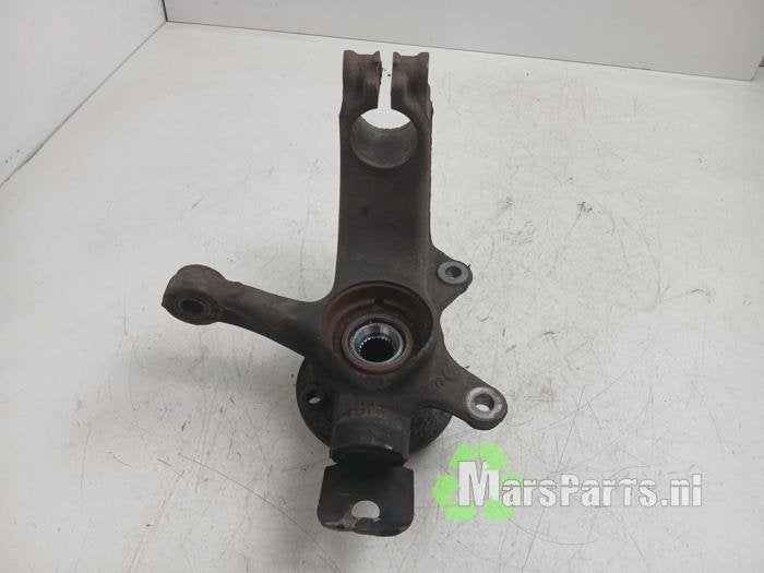 Fusee links-voor van een Toyota Aygo, Gebruikt, -, -, Ophalen of Verzenden