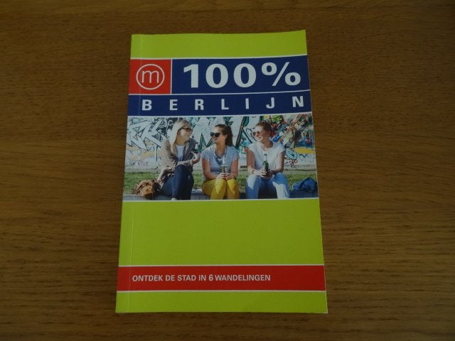 100% Berlijn reisgids , time to momo, Boeken, Overige merken, Europa, Ophalen of Verzenden, Zo goed als nieuw