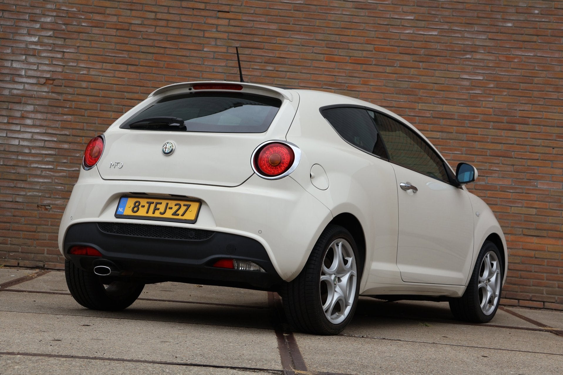 Alfa Romeo MiTo 0.9 TwinAir Distinctive |Leder|Climate|Cruis, Voorwielaandrijving, Gebruikt, Handgeschakeld, Onderhoudsboekje