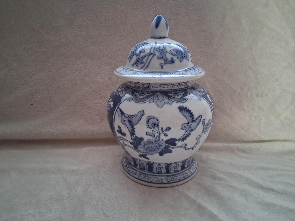 Een Chinees Porseleinen "Gemberpot"., Ophalen