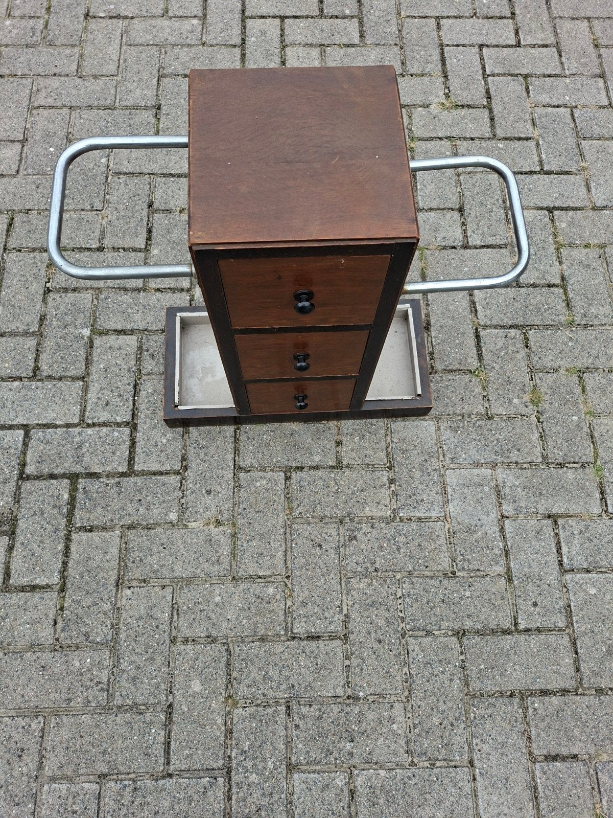 Haagse school paraplu houder / halkastje, Ophalen