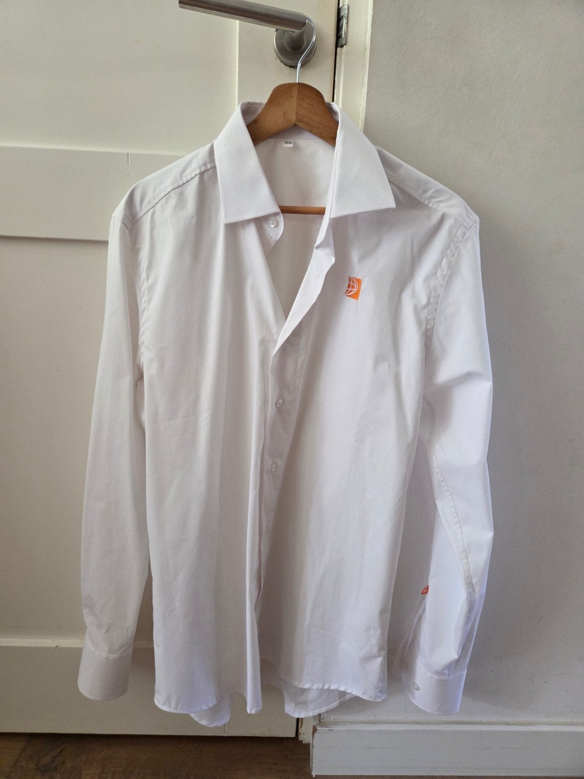 BUAS overhemd witmaat M 39/40 nieuw alleen uit verpakking, Ophalen of Verzenden, Nieuw, Halswijdte 39/40 (M)