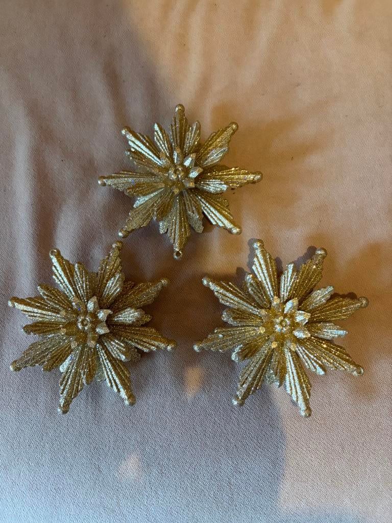 3 klein sneeuwsterren goed voor tafel versiering ophangen 10, Ophalen of Verzenden, Zo goed als nieuw