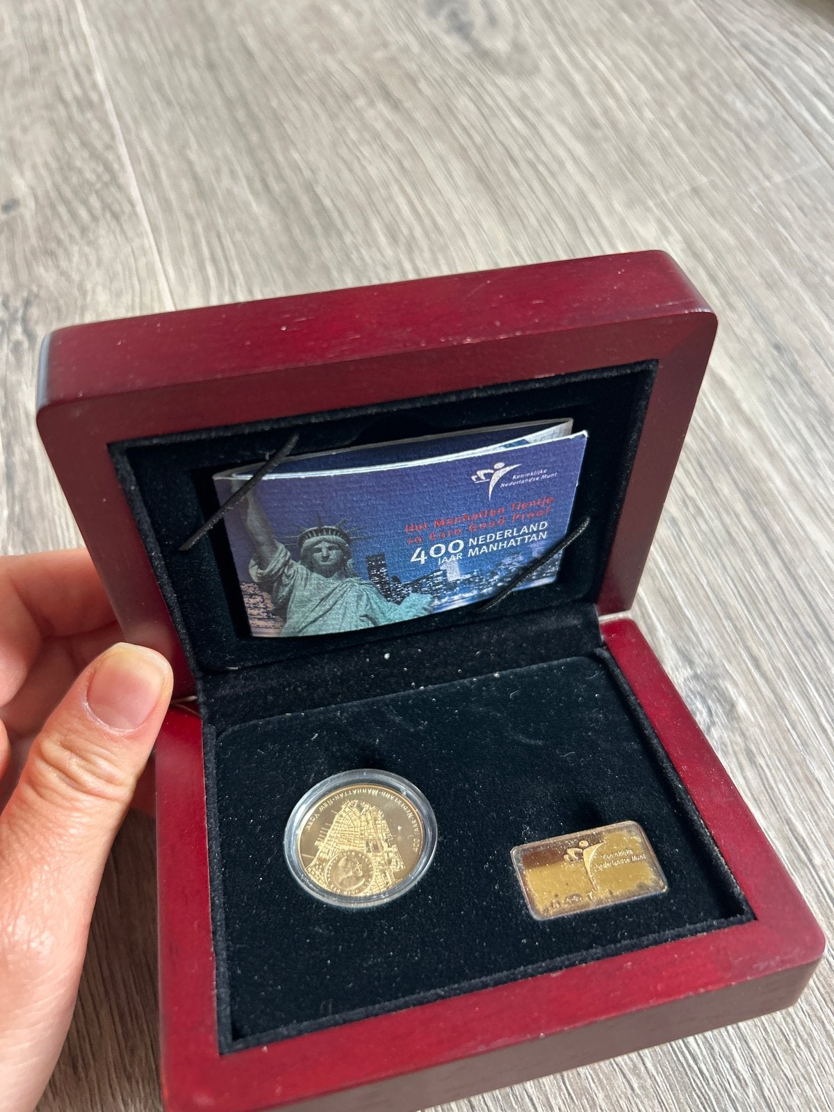 Gouden 10 Euro Proof 2009 – Manhattan Tientje, Postzegels en Munten, Munten | Nederland, Koningin Beatrix, Euro's, Losse munt